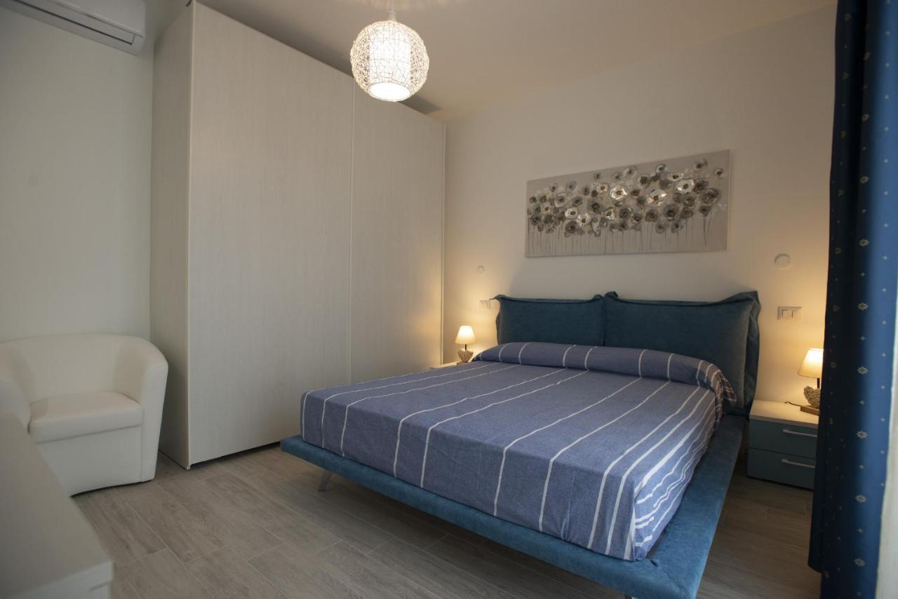 Appartamento Roberto House Fertilia Exteriör bild